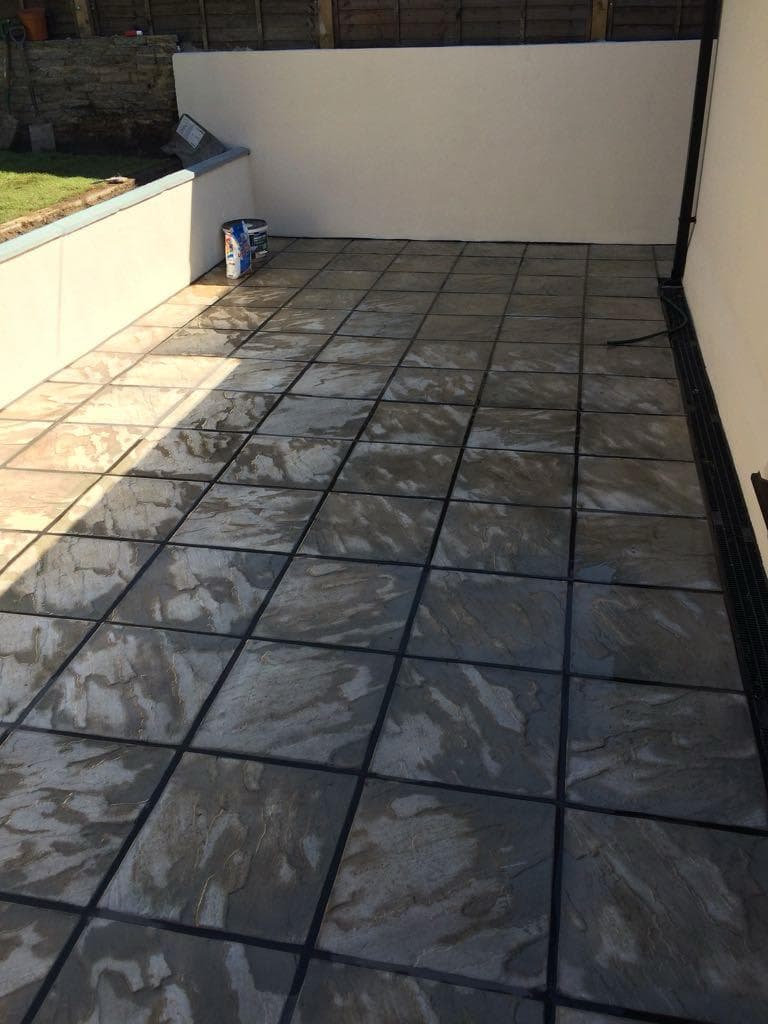 EXTERNAL FLOOR TILING